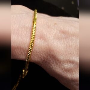 NEW XXL Snake Chain Bracelet Gold Tone, 8" W/2" Extension, Ornate Clasp, Heart